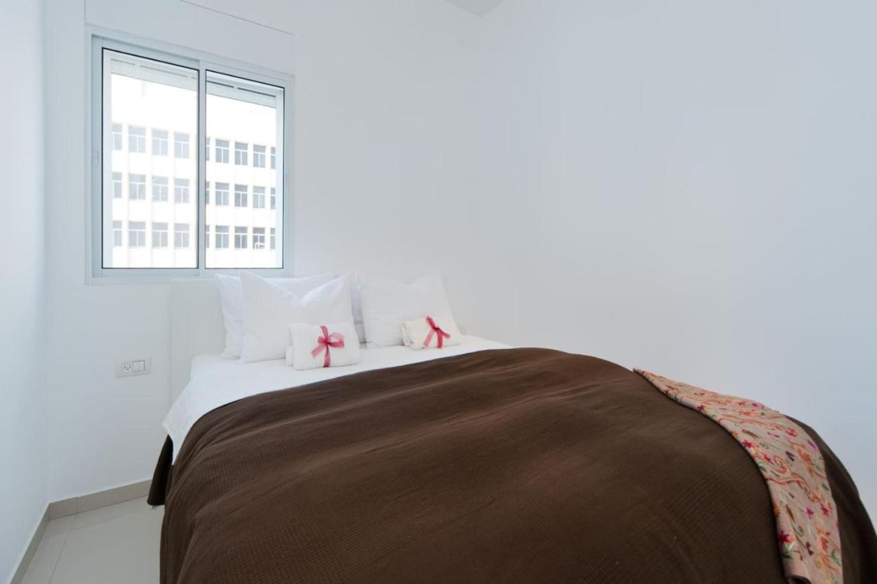 Beach And Sunset Panorama Apartment By Sea N' Rent Tel Aviv Esterno foto